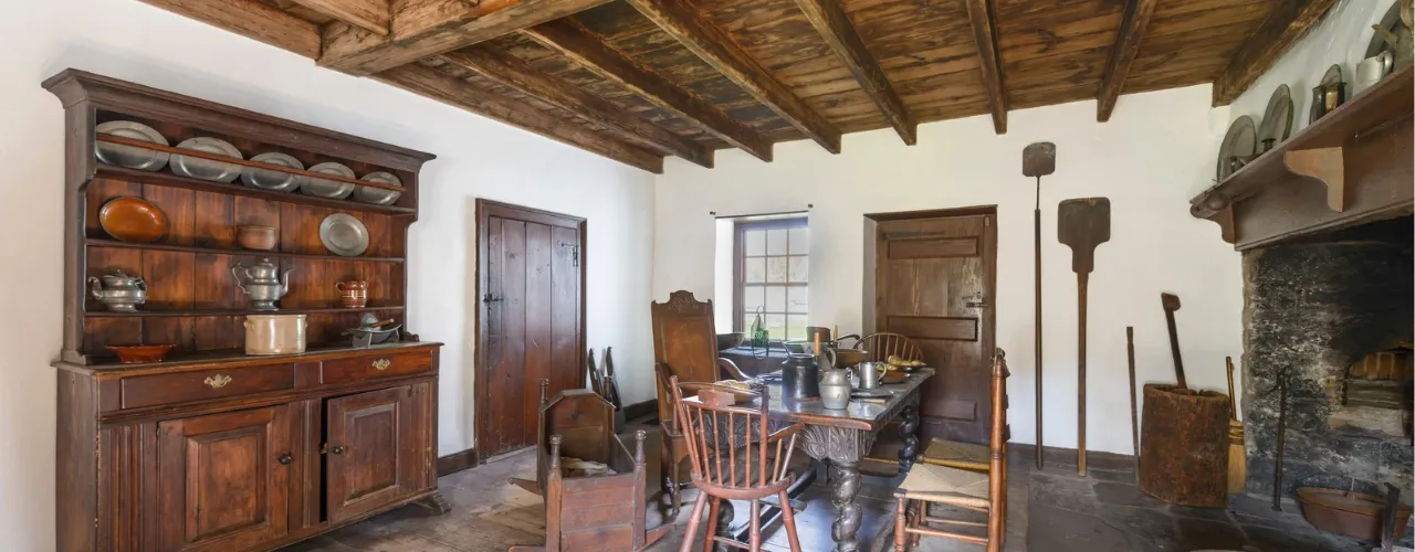 What Should I Know About Selling a Home With Original Mid-Century Character Features? | Orange County real estate article