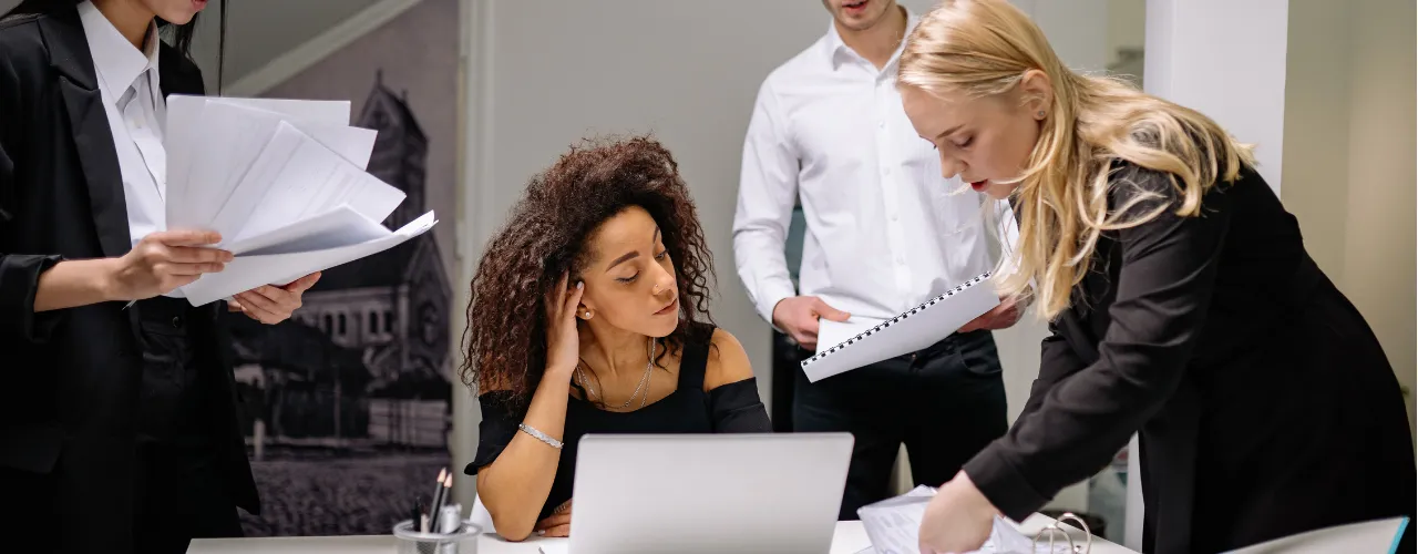 What's the Difference Between a Transaction Coordinator and Your Real Estate Agent? | Orange County real estate article